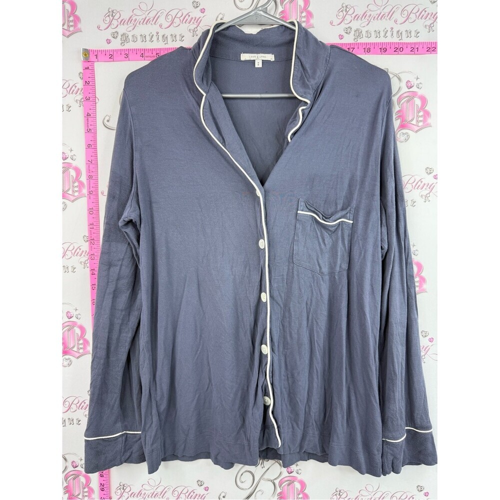 Love & lore shirt Charcoal Gray Long-Sleeve Pajama Top with Contrast Piping